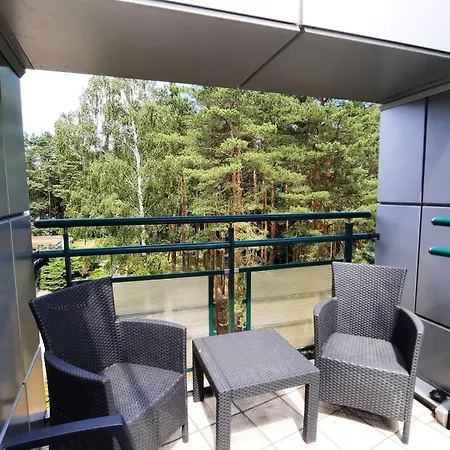 W Koronie Drzew Apartment *