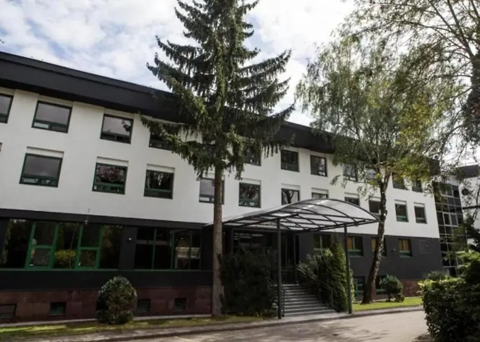 2 W Koronie Drzew Nad Zalewem * Serock